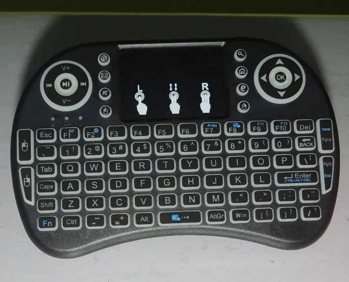 Mini Clavier sans Fil Rétroéclairé avec Souris Touchpad, Bluetooth